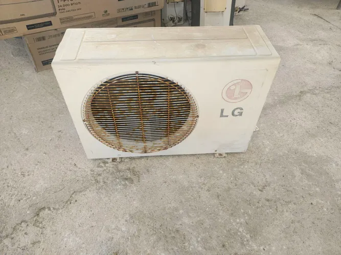 Condensadora 12000 LG gás R22