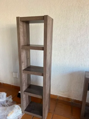 Estante 5 Nichos - 48x30x170cm - Usada, Poucas Marcas