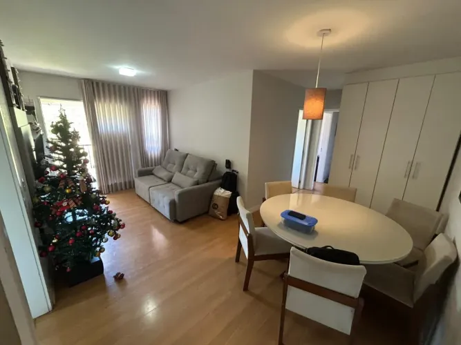 Apartamento para aluguel tem 87 metros quadrados com 3 quartos