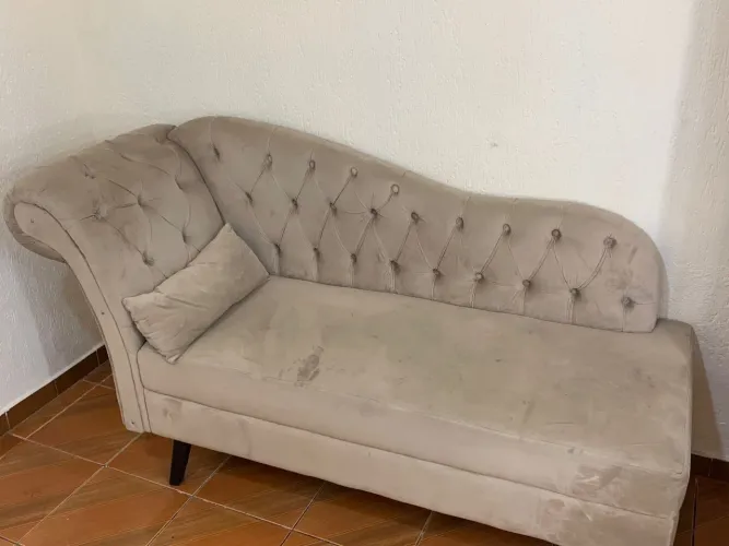 Sofá remacamier divã