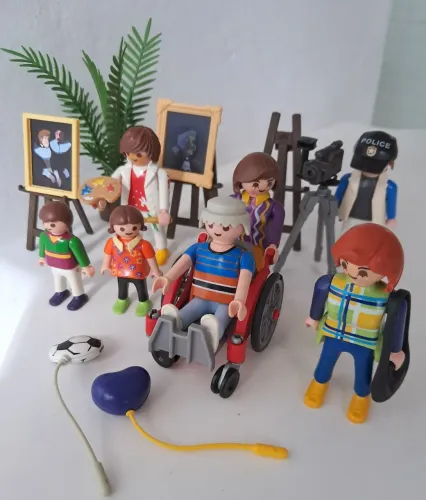 Playmobil Figuras Playmobil (Preço Negociável Levando +Peças)