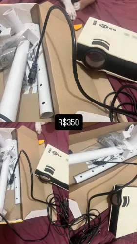 Projetor com suporte para teto e parede