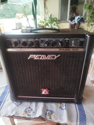 Amplificador para guitarra peavey range 158, retirar no local