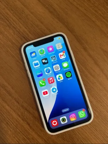 iPhone XR em perfeito estado