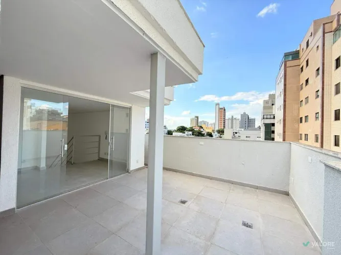 Cobertura a venda, 02 quartos, 98,55m², 01 vaga- São Pedro BH
