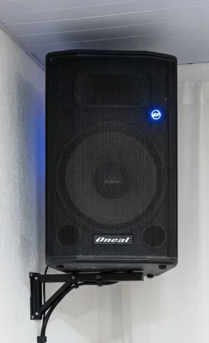 Caixas de som profissional Oneal 650 w fones de 15seminovas