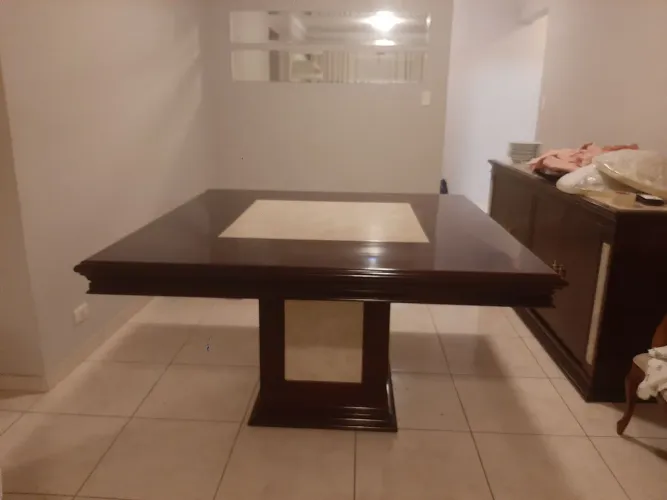 Mesa de jantar e buffet BRETON