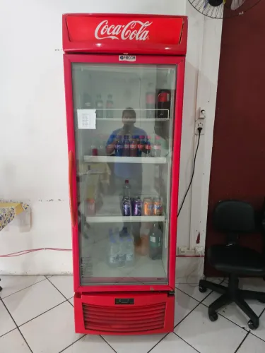 Freezer refrigerante coca cola 