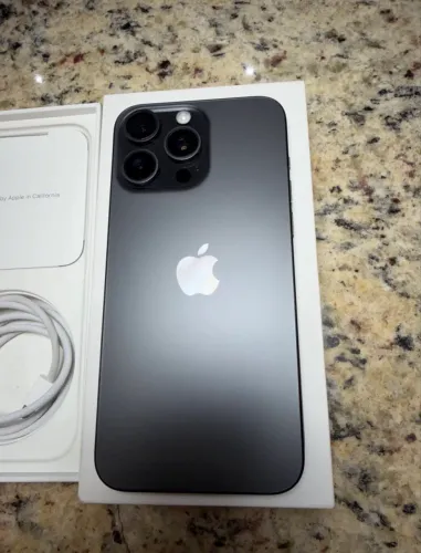 Iphone 15 pro max 256 gb - preto