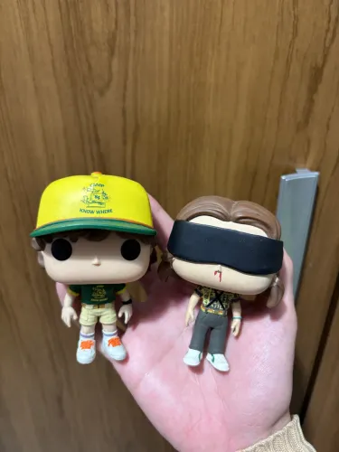 Funko pop Stranger Things Eleven Dustin
