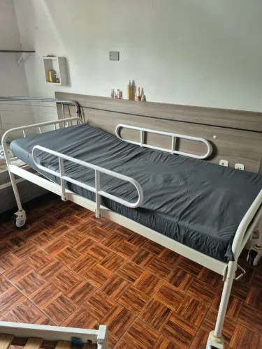 Cama hospitalar