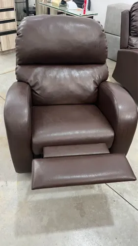 Poltrona reclinável