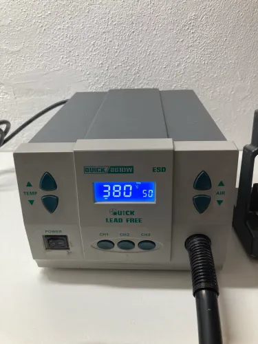 Estação de Retrabalho Quick 861DW 220V 