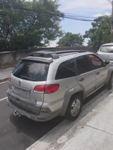 Fiat Palio Weekend Adventure Locker 1.8 Flex 2009