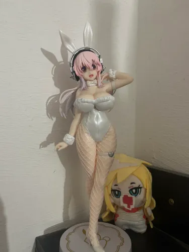 Figure super sonico furyu bicute bunnies white pearl ver