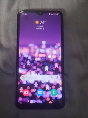 Vendo Samsung A10S usado.