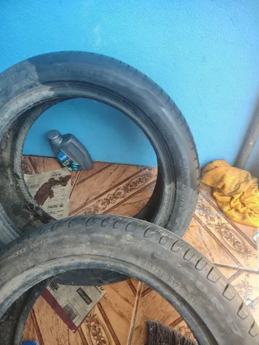 2 pneus 205/50 R17 Pirelli Cinturato