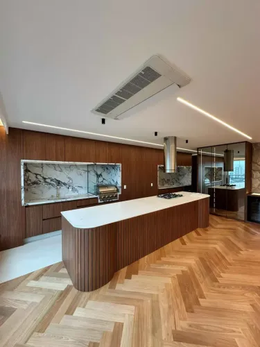 Imóvel para venda possui 230 metros quadrados com 1 quarto em Pinheiros - São Paulo - SP