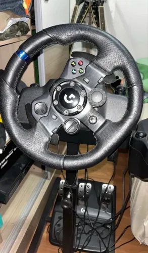 Logitech G923