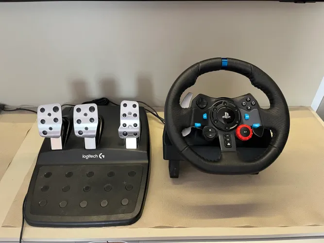 Volante Logitech G29 Driving Force Gamer