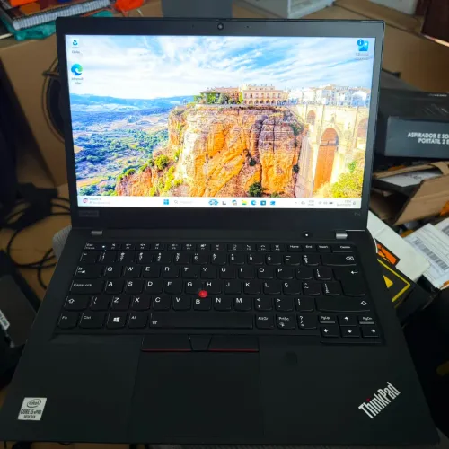 Lenovo ThinkPad T14 Gen 1 - Intel Core i5 | 40GB RAM | SSD NVMe 512GB
