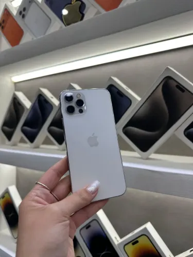 IPHONE 12 PRO BRANCO 256 GB BATERIA 84%