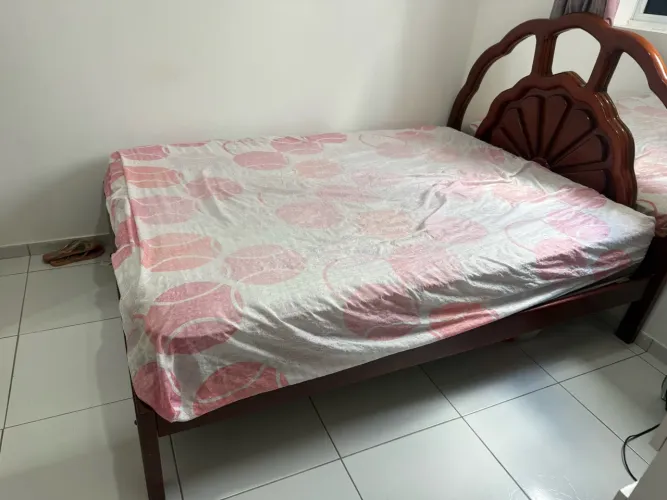 Cama