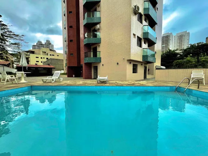 Apartamento 2 Dormitórios, Piscina à Venda na Astúrias no Guarujá | QVista Inteligência Im
