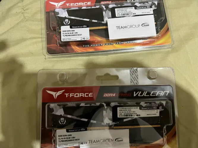 2X8 (16GB) MEMÓRIA RAM TEAM GROUP T-FORCE VULCAN 8GB DDR4 3000MHZ