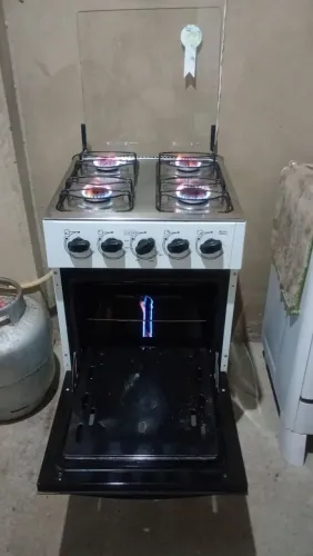 Fogão de 4 bocas