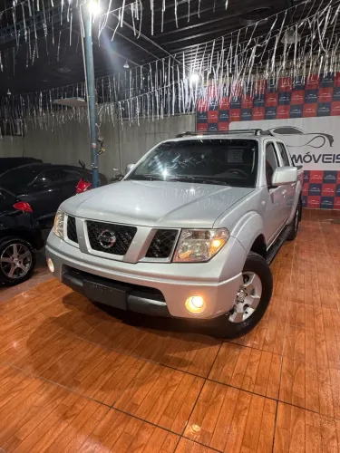 Nissan Frontier XE CD 4X4 2.5 TB Diesel 2013
