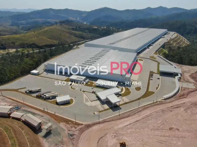Galpão Cross Docking em Zoneamento Logístico e Industrial