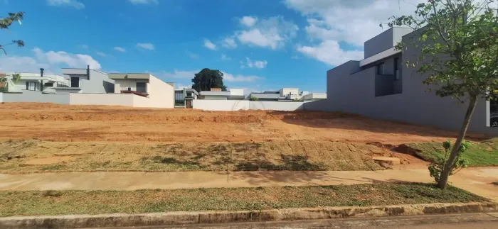 Terreno com 300 m² à Venda no Condomínio Campos de Medeiros - Jundiaí/SP. TE97133 REF: TE9