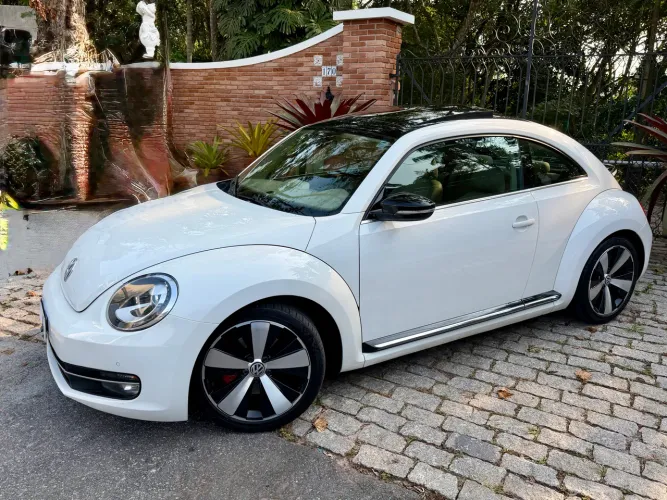 Volkswagen Fusca 2.0 TSI 16V Aut. 2013