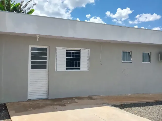 Apartamento para aluguel possui 22 metros quadrados em Jardim Itaipu - Maringá - Paraná