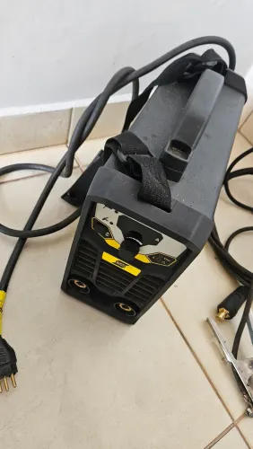 Máquina de Solda Esab 242i eletrodo e TiG