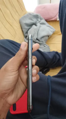 iPhone XS 