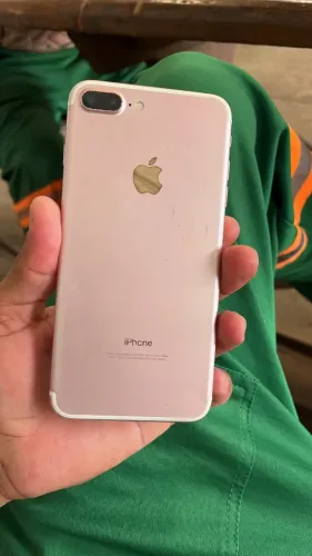 iPhone 7plus tela original só a bateria que perecida troca