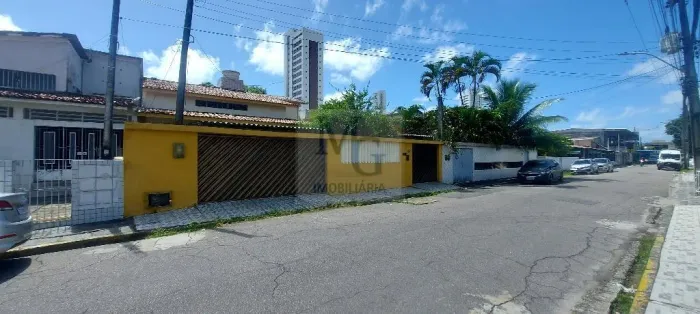 Casa na Madalena - Casa à venda no bairro Madalena em Recife/PE