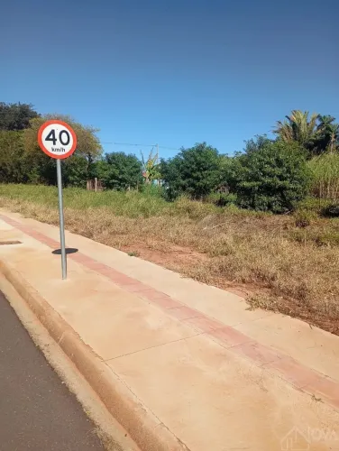 Terreno á venda no Jardim União em Iguaraçu-Pr