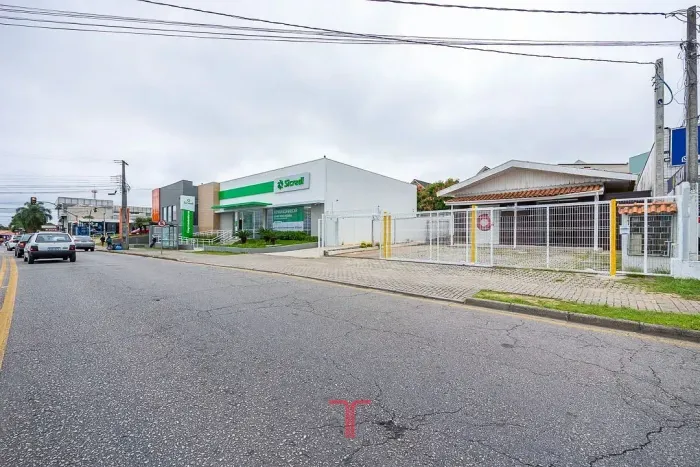 Loja para alugar por R$ 9.500,00 /mês - Xaxim - Curitiba/PR