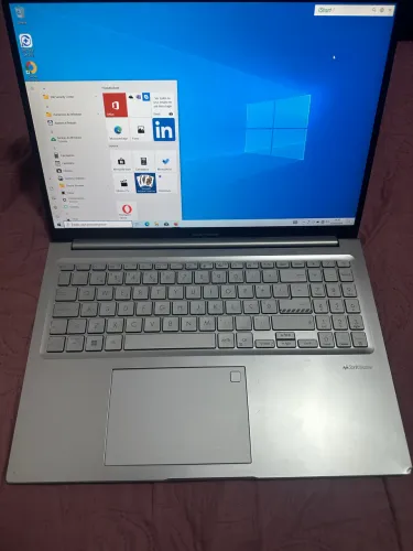 Vivobook_ASUS. Core i5 décima segunda geração 8GB de memória SSD de 512