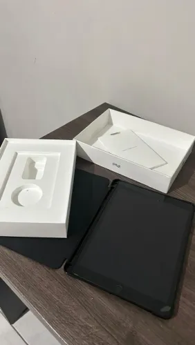 Ipad Apple, 9th geração 64gb