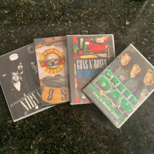Lote de dvds de rock