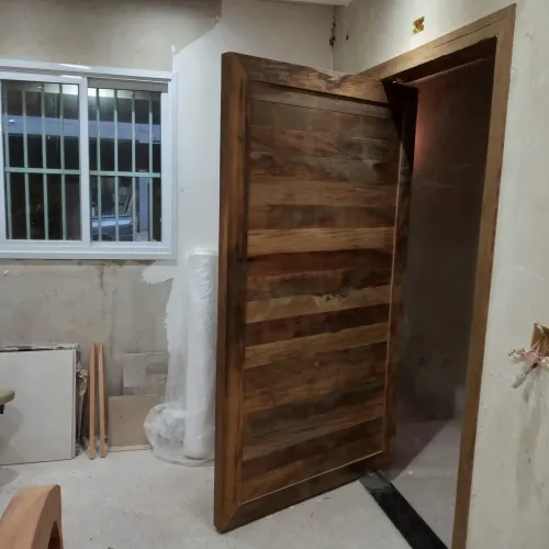 Porta pivoltante rustica madeira demolição