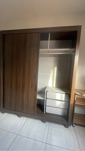 Quadra roupa