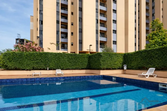 Apartamento mobiliado à venda no Mansões Santo Antônio em Campinas/SP.
