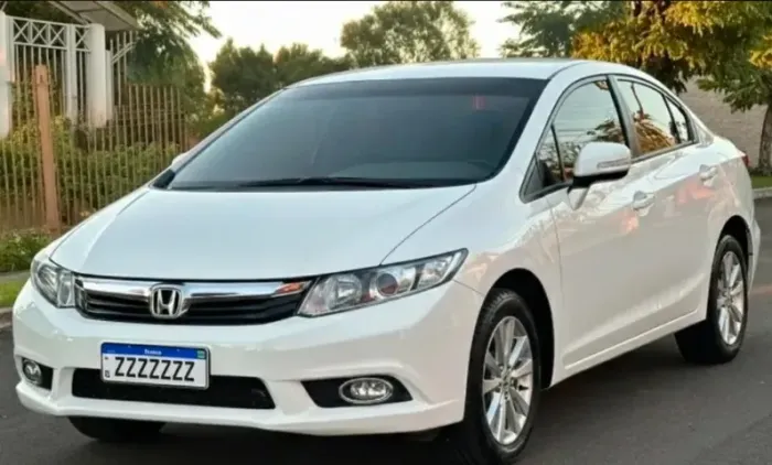 Honda Civic Sedan LXR 2.0 Flexone 16V Aut. 4P 2014
