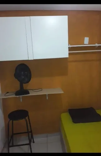 Aluguel de quarto individuais para estudantes masculinos