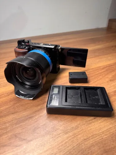 Kit Sony ZV-E10 + Viltrox 13mm f/1.4 Imobiliária e Casamentos